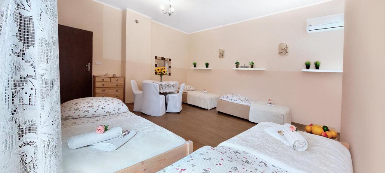 טושין Apartamenty Gorki Male מראה חיצוני תמונה