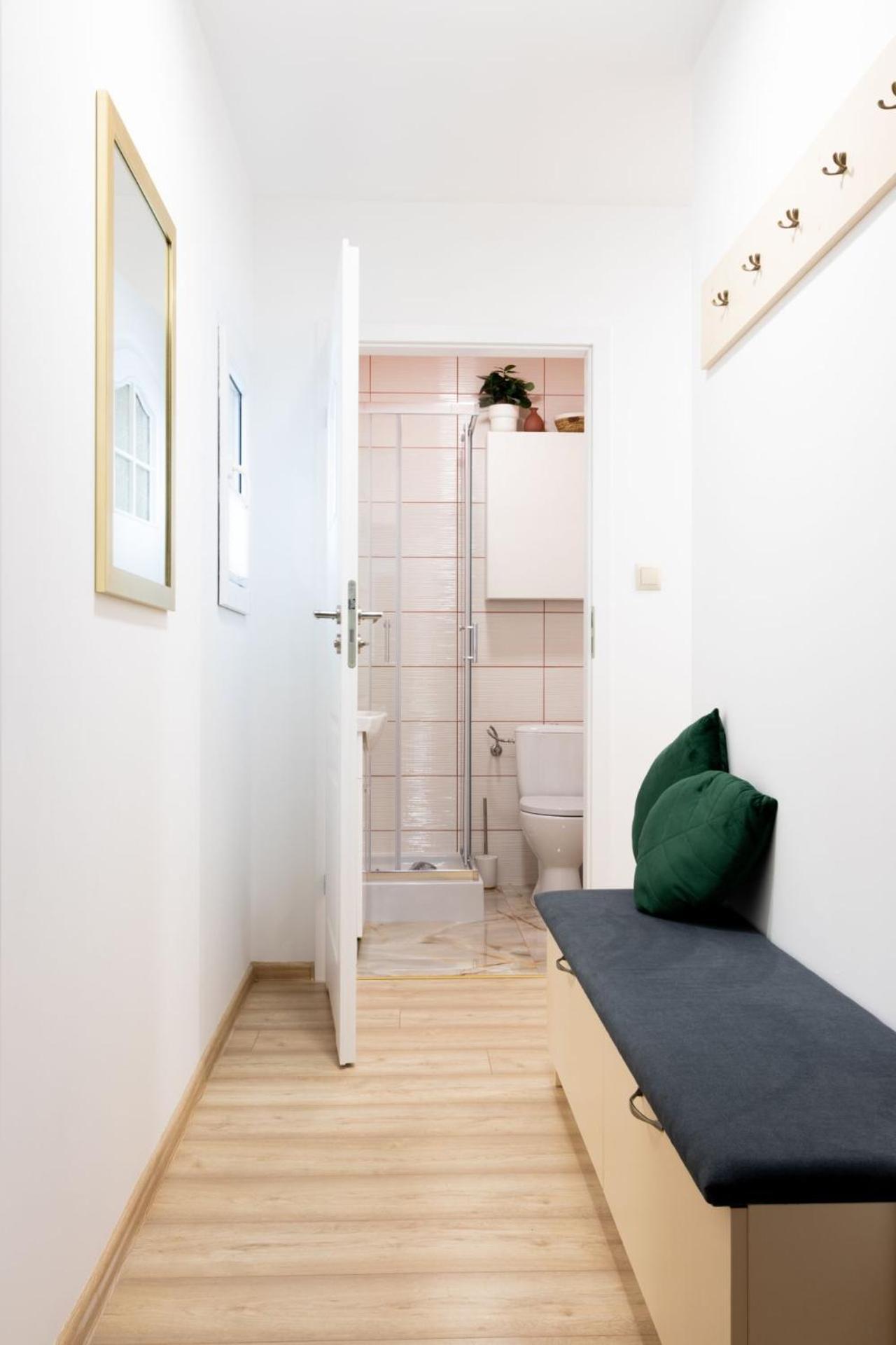 טושין Apartamenty Gorki Male מראה חיצוני תמונה