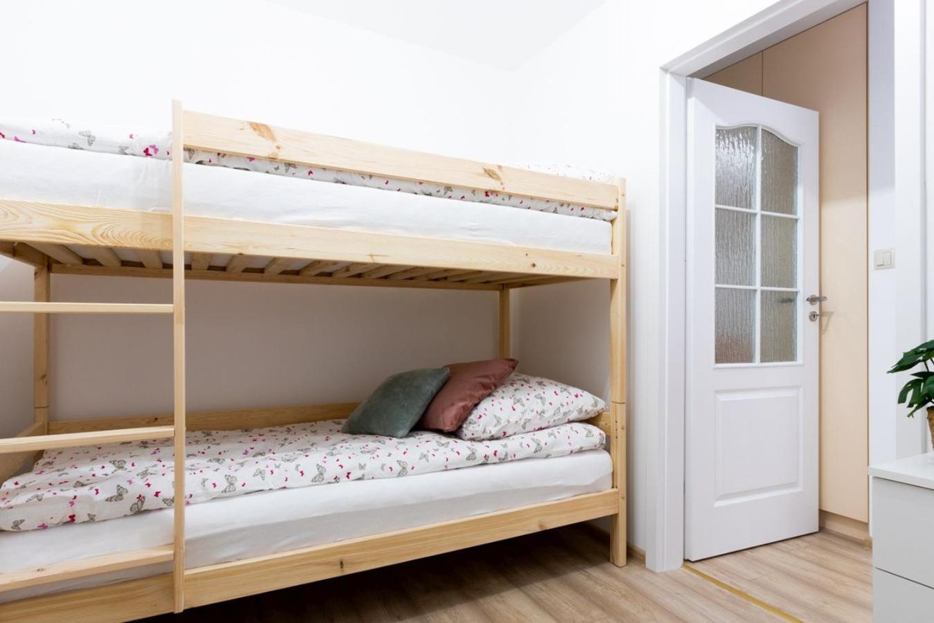 טושין Apartamenty Gorki Male מראה חיצוני תמונה